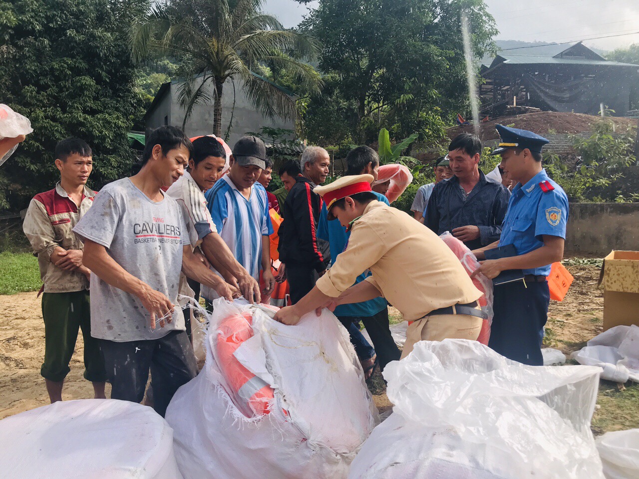 Tổng Bí thư, Chủ tịch nước đón, hội đàm; Thủ tướng Chính  phủ, Chủ tịch Quốc hội hội kiến Tổng thống Ác-hen-ti-na