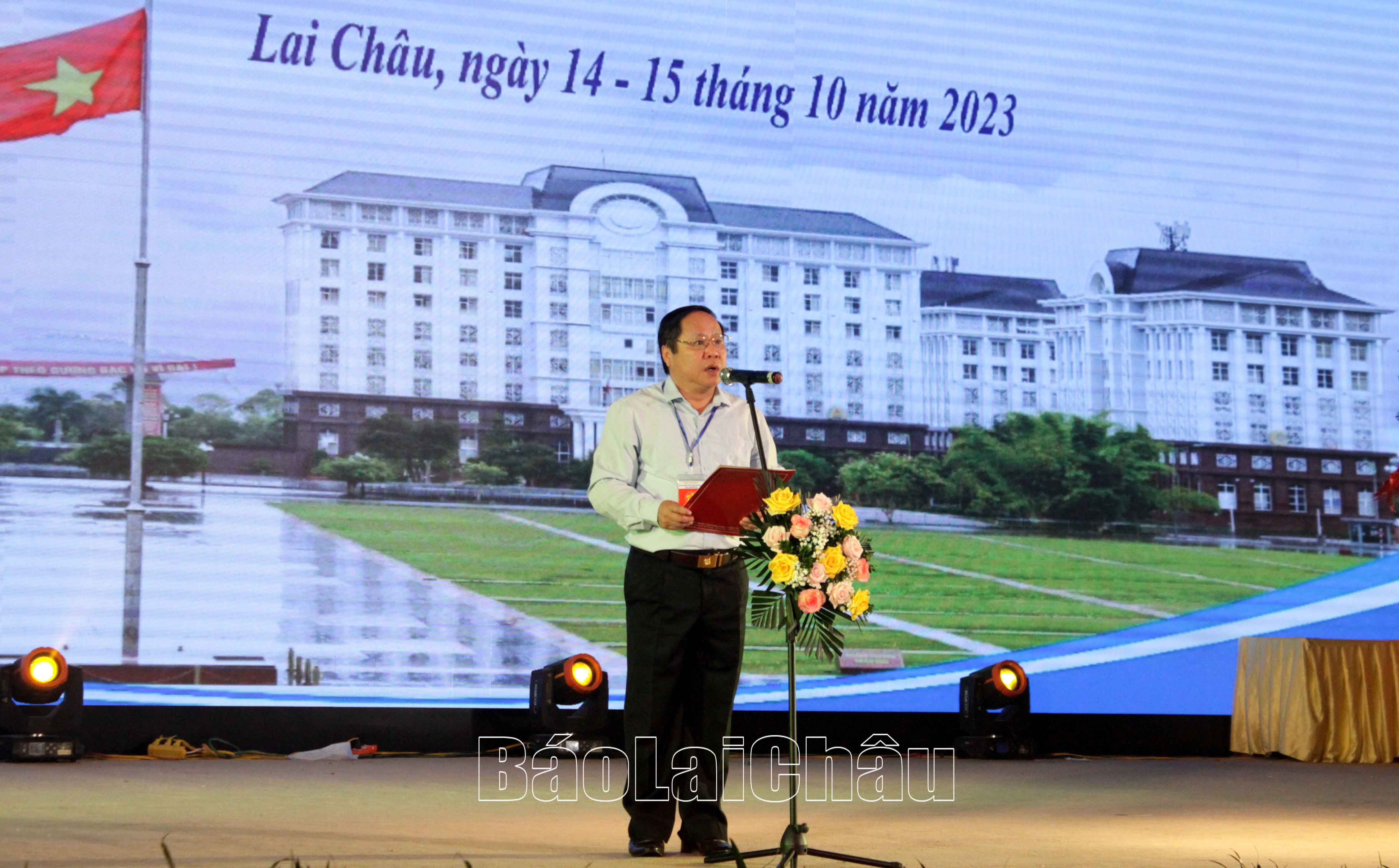 đồng chí Tống Thanh Hải - Ủy viên Ban Thường vụ Tỉnh ủy, Phó Chủ tịch Thường trực UBND tỉnh, Trưởng Ban Tổ chức Hội thi phát biểu tại lễ khai mạc.