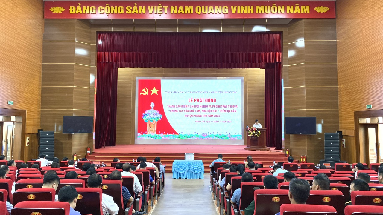 Quang cảnh Lễ phát động.